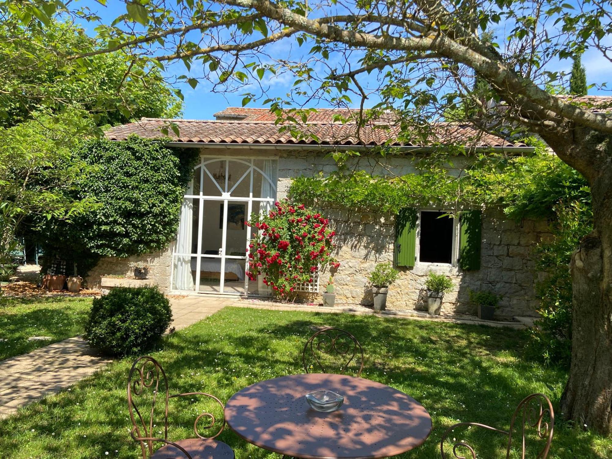 Ferienhaus De Charme Jas De Ardeche Du Sud Piscine